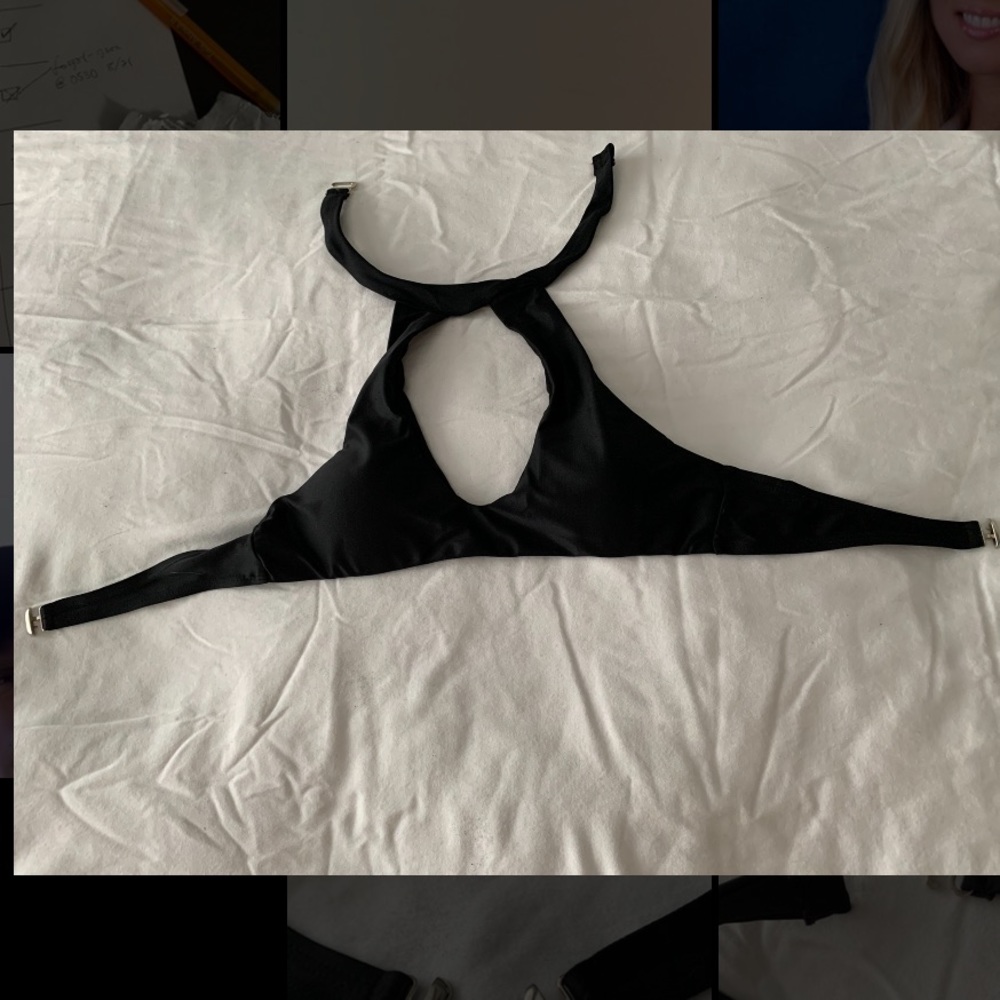 Black halter/keyhole style bikini top